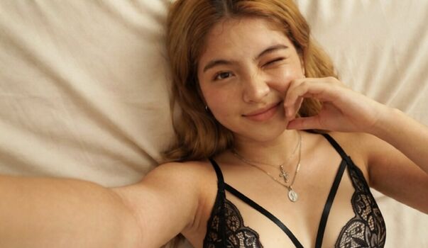 Leaked Leslie private photo viral onlyfans