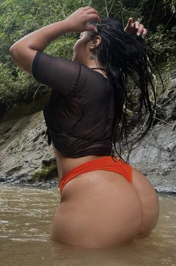 Leaked Leticiarossi silva private photo viral onlyfans