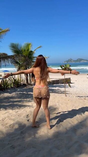 Leaked Melissa long/ private photo viral onlyfans