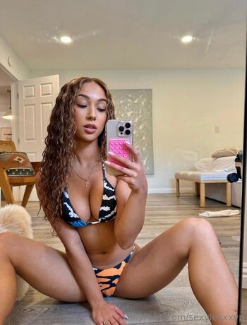 Leaked Sasha banks/ private photo viral onlyfans