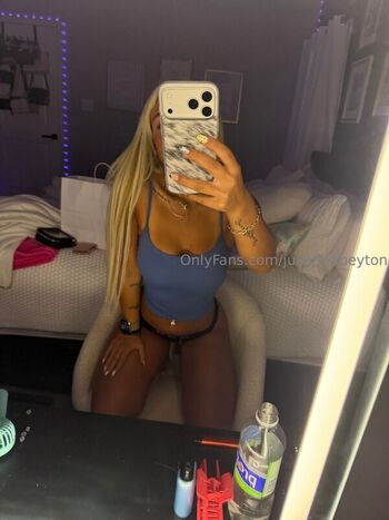 Leaked Lexii violett private photo viral onlyfans