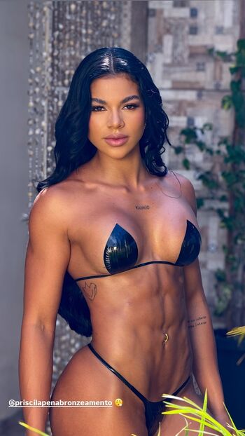 Lia Mendonca