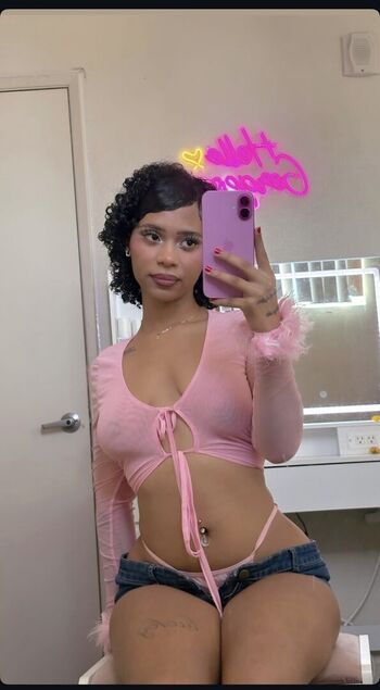 Leaked Lianavaa private photo viral onlyfans