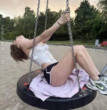 Leaked Lienne aig private photo viral onlyfans