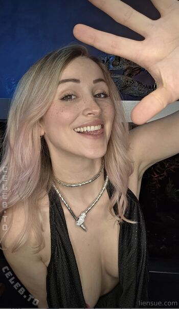 Leaked Liensue  page private photo viral onlyfans
