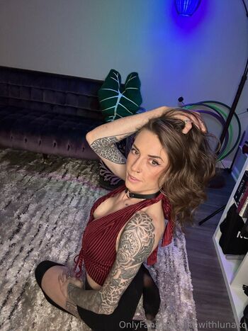 Leaked Lifewithlunaxo private photo viral onlyfans