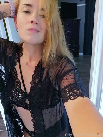 Leaked Light on me vip private photo viral onlyfans