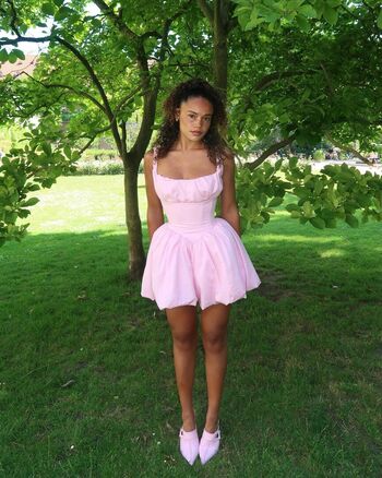 Leaked Lightskin  page private photo viral onlyfans