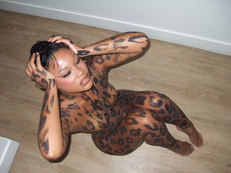 Leaked Lightskin  page private photo viral onlyfans