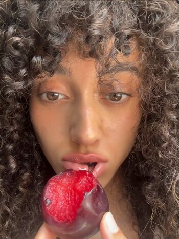 Leaked Lightskin  page private photo viral onlyfans