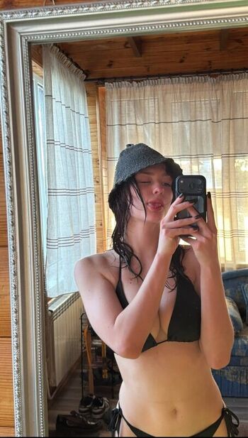 Leaked Lil fridge private photo viral onlyfans