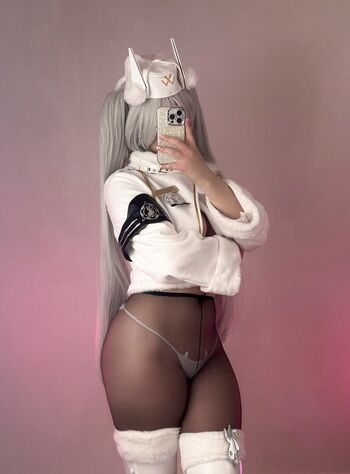 Lila Minx