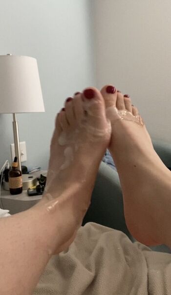 Leaked Lilarove page private photo viral onlyfans