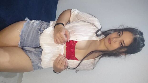 Lilasiangirl