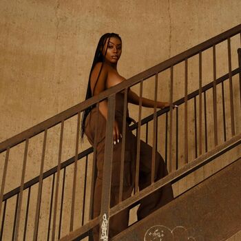 Leaked Lilbabygotdrive private photo viral onlyfans