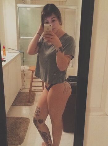 Leaked Lilcannolii private photo viral onlyfans
