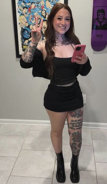 Leaked Lilcannolii private photo viral onlyfans