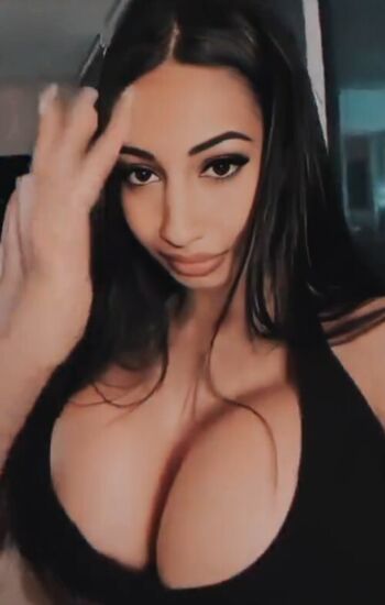 Lili Rose Black