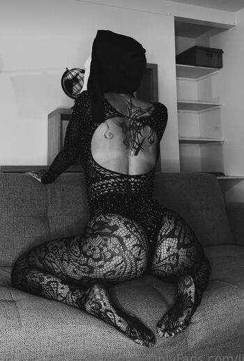 Leaked Lilifeet private photo viral onlyfans