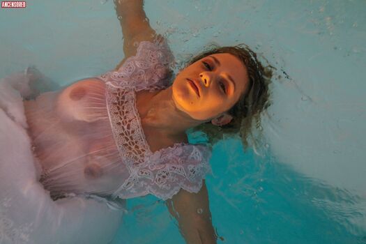 Leaked Lilireinhart page private photo viral onlyfans