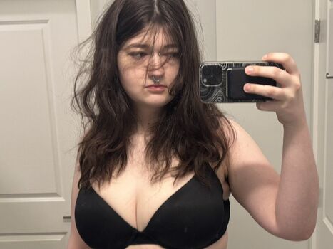 Leaked Lilith private photo viral onlyfans