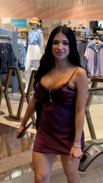 Leaked Lilkittylee private photo viral onlyfans