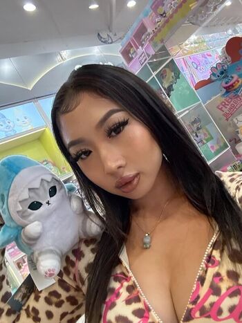 Leaked Lilkittyli private photo viral onlyfans