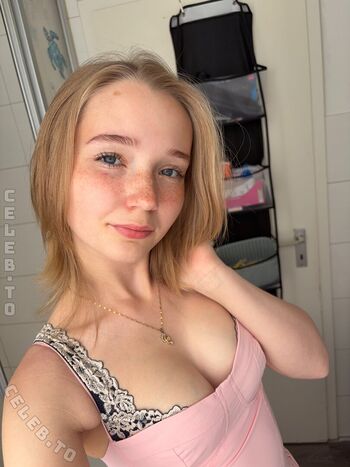 Leaked Lilly schaper private photo viral onlyfans