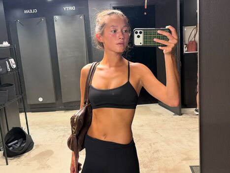 Leaked Lily chee page private photo viral onlyfans