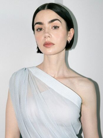Lily Collins