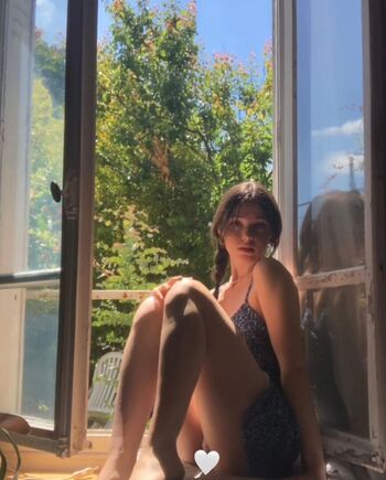 Leaked Lily kerneis page private photo viral onlyfans