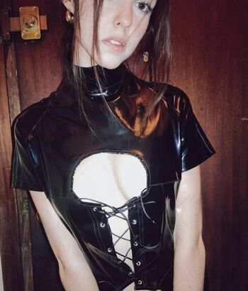 Leaked Lily kerneis private photo viral onlyfans