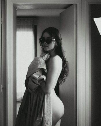 Leaked Lily kerneis private photo viral onlyfans