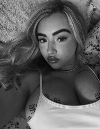 Leaked Lilyjanexx private photo viral onlyfans