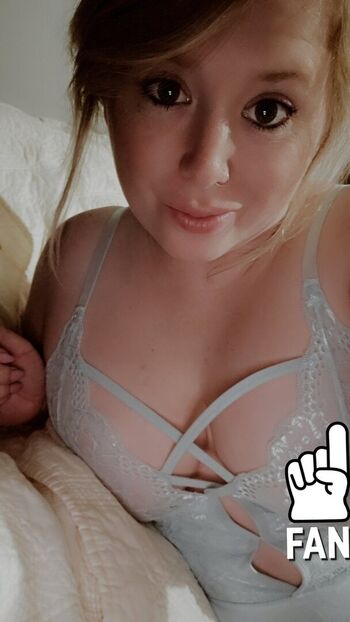Leaked Lilymaexo private photo viral onlyfans