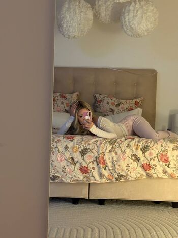 Lilyseastar