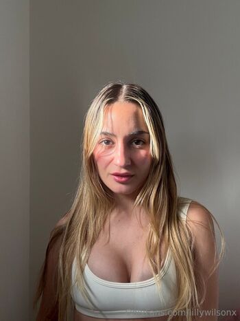 Leaked Lilywilsonx private photo viral onlyfans