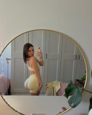 Leaked Lina valeska private photo viral onlyfans