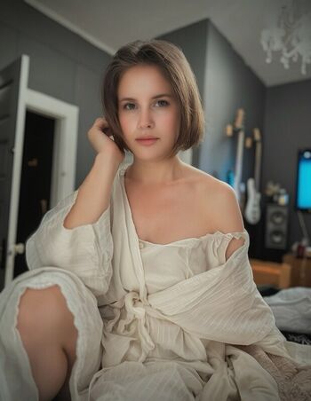 Linda Crews