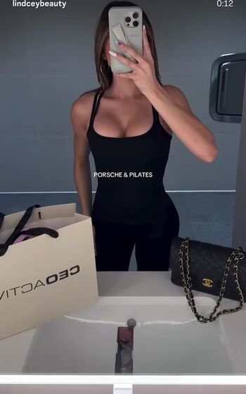 Leaked Lindcey nava private photo viral onlyfans