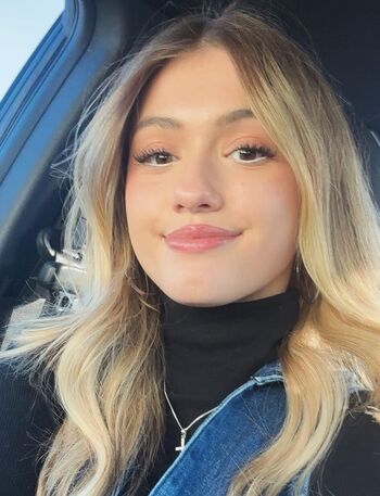Leaked Lindsay braun private photo viral onlyfans