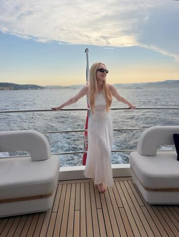 Leaked Lindsay lohan private photo viral onlyfans