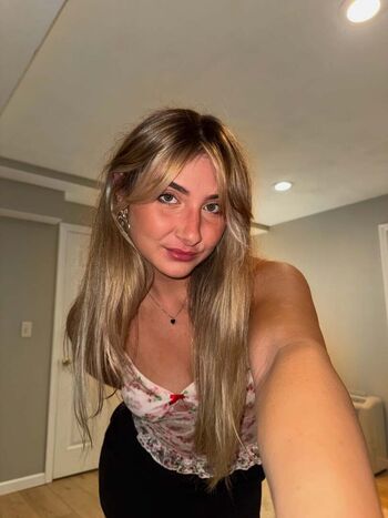 Lindsay Sento
