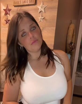 Leaked Lindzee private photo viral onlyfans