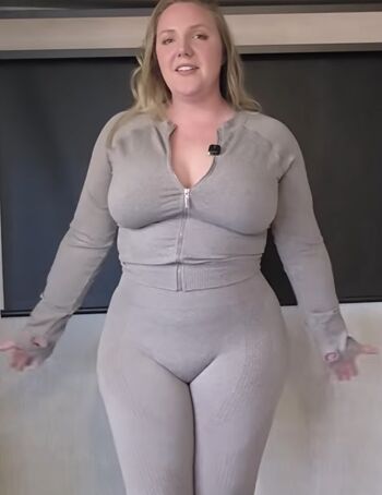 Leaked Linzathome private photo viral onlyfans