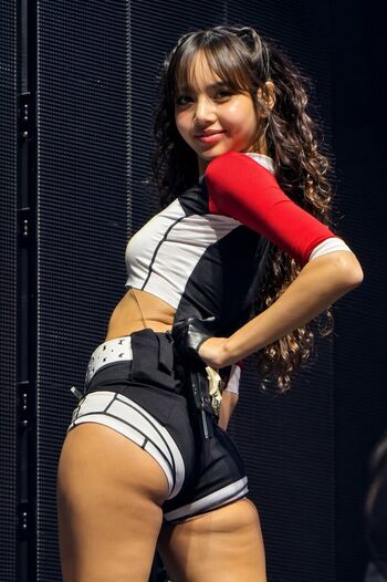Lisa Blackpink