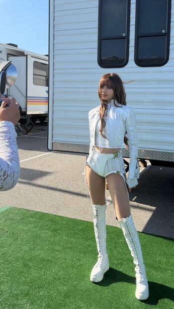 Leaked Lisa blackpink page private photo viral onlyfans