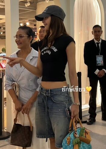 Leaked Lisa blackpink private photo viral onlyfans