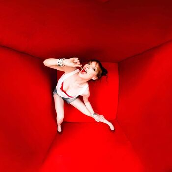 Lisa Foiles