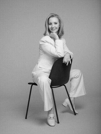 Leaked Lisa kudrow private photo viral onlyfans